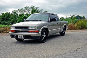 Chevrolet S10 Blazer Lowering Kit - Front + Rear - Rough Country - 2 Inch FR | 2.5 Inch RR - '83-'94